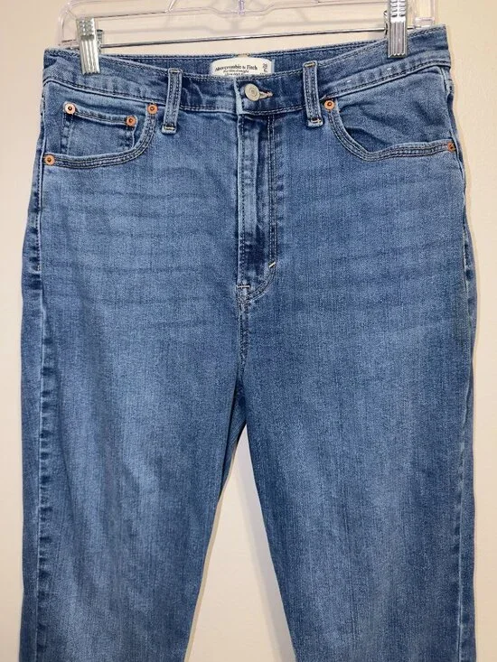 Abercrombie Ultra High Rise Slim Straight Jeans Size 6/28 Blue Denim - Picture 4 of 7